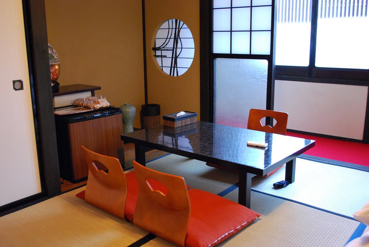 Hida Takayama Relax Hostel Bettei Fuji Extérieur photo
